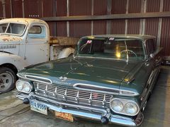 -席娜卡琳火车铁道夜市