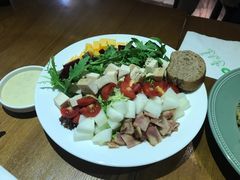 -JINNS锦时 steak&pizza(浸信会礼拜堂旧址店)