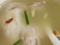 弯弯鸡汤-19号私房菜(云南路店)