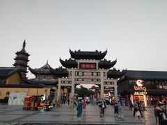 -南门头上美食街