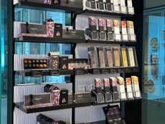 -Laderach 莱德拉(上海环贸iapm店)