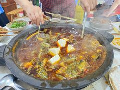 -谭记石锅鱼府(三道堰店)