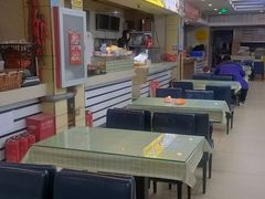 -红鼻子桂林米粉(金唐新光界店)