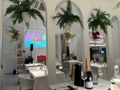 -春树下·树屋花房西餐厅(罍街AS1980店)