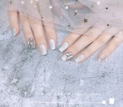 -JU·旧友日式美甲美睫工作室