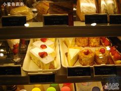 最近推出的草莓系列-星巴克(上海南站店)