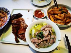 -全牛匠·乐山跷脚牛肉(上品+店)