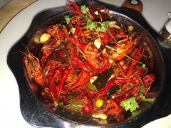 陈帅汉方龙虾-陈帅夜排档·龙虾·炒菜·烤串(世茂店)