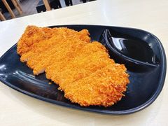 -莱莱小笼·乔艾