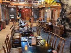 -百年川椒重庆老火锅(光谷店)