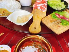 -鼎盛山海火锅(北戴河刘庄夜市老虎石浴场店)