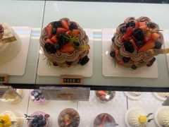 -花花卷卷·鲜食蛋糕(泉屋店)