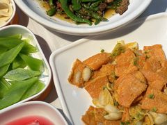 -靓虾二哥长沙地标小龙虾(五一广场店)