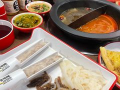 -言玖鲜火锅串串披萨自助(益田假日店)