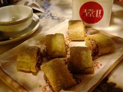 -弄堂里(西溪龙湖天街店)