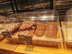 -红跑车蛋糕世界(清江路店)