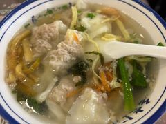 -长人馄饨铺(解放街店)