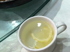 柠檬水-车之谷·汽车文化主题餐厅(汽开店)