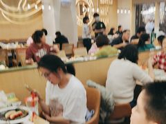 -豪客来牛排(中华城店)