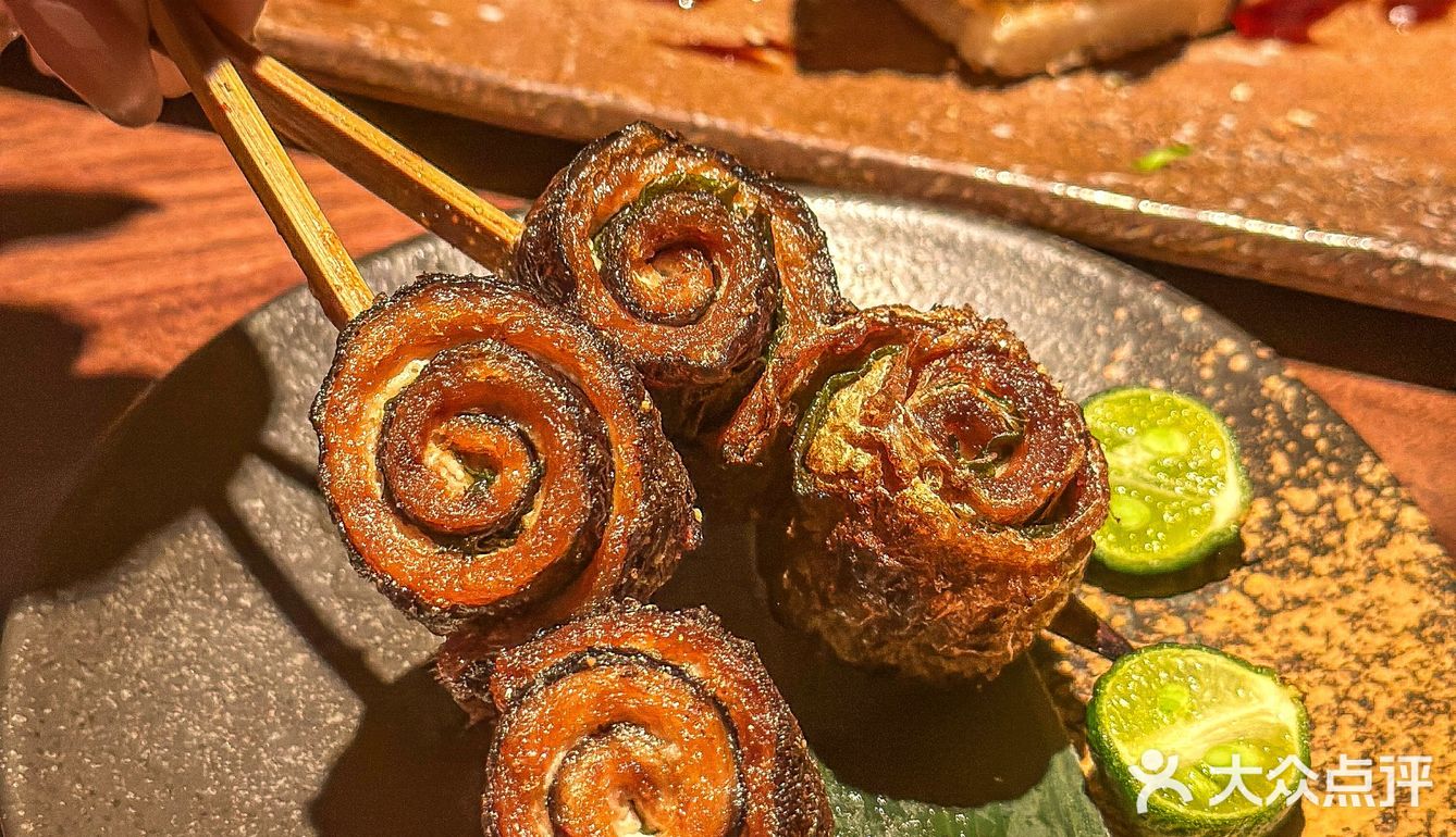 老洋房里吃着烧鸟，日子舒坦啊！