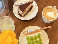 -C.Y Cafe
