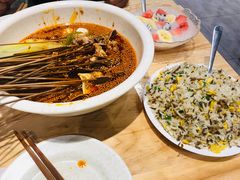 -嘉州叶婆婆钵钵鸡(建设路店)