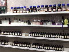 -墨more调香馆DIY自调香水(博雅国际中心B座店)