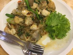 -J Daeng Seafood