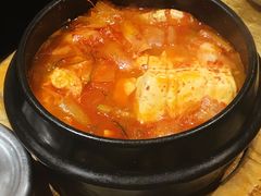 海鲜嫩豆腐汤-姜虎东白丁烤肉(苏州中心店)