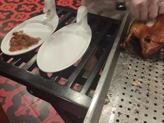 -皇城根·烤鸭·鱼头·家常菜(欧亚大观乐活城店)