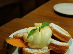 松饼配咸蛋黄酱-The Daily Fix Cafe