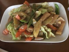 -Jonah's Fruit Shake & Snack Bar