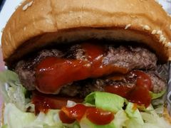 -The Habit Burger Grill 哈比特汉堡(世博店)