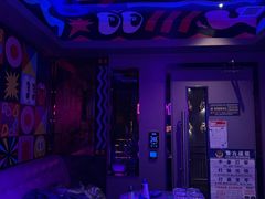 -好乐迪(张扬路八佰伴店)