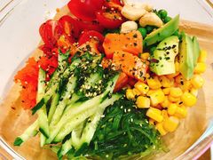海鲜三文鱼波奇饭-Miss Fresh轻食(南京西路店)