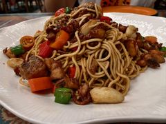 鸡肉捞面-乡村馕坑肉·烧烤·新疆菜·本地人更爱吃(阿勒泰首店)