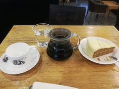 -房角石咖啡与书(吉大南校店)
