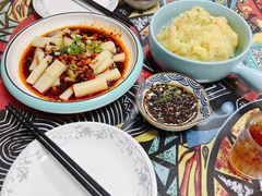 -弘烨 贵州酸汤 鱼火锅(东财店)