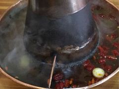 -东镇老火锅(长春路首店)