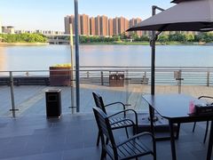 -翠山·映月湖景餐厅(映月湖公园店)