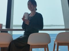 -抱抱地球咖啡馆(国家海洋博物馆店)