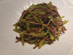 香干炒辣椒-徽韵人家·传承正宗徽菜(牡丹园店)