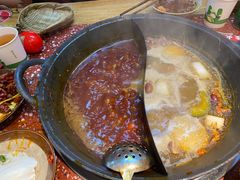 -赵美丽·重庆社区火锅·直营店(火车东站·中豪国际店)