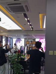 -藤野造型烫染·漂发