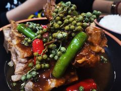 -万和春排骨砂锅米饭(新业广场店)