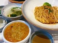 -馋三尺蟹粉小笼(人民广场店)