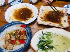 清炒猫爪菇-下梅人家土菜馆(历史文化餐厅度假区店)