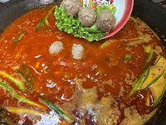 -沸炉重庆老火锅(军事博物馆店)