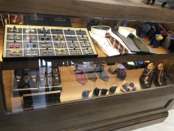 -MR.COLLECTION西装先生(富华里店)