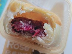 -HappyMiss花满楼·鲜花饼·鲜花茶·伴手礼(上海环球港店)